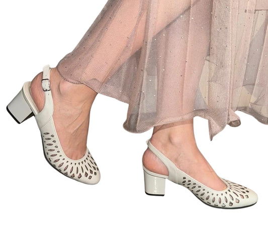 Sandale damă bej din piele naturală – decupate, toc gros 5 cm, confort și stil într-un singur model