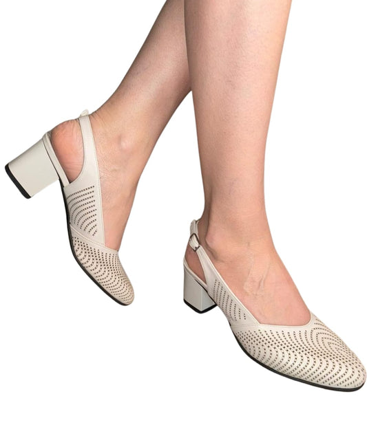 Sandale crem damă din piele naturală – perforate, toc gros 5 cm, stil elegant și aerisit