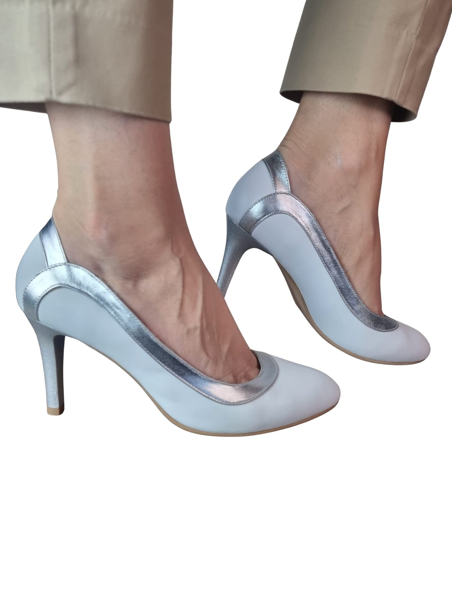 Pantofi stiletto damă din piele naturală alb cu argintiu – toc subțire de 7 cm