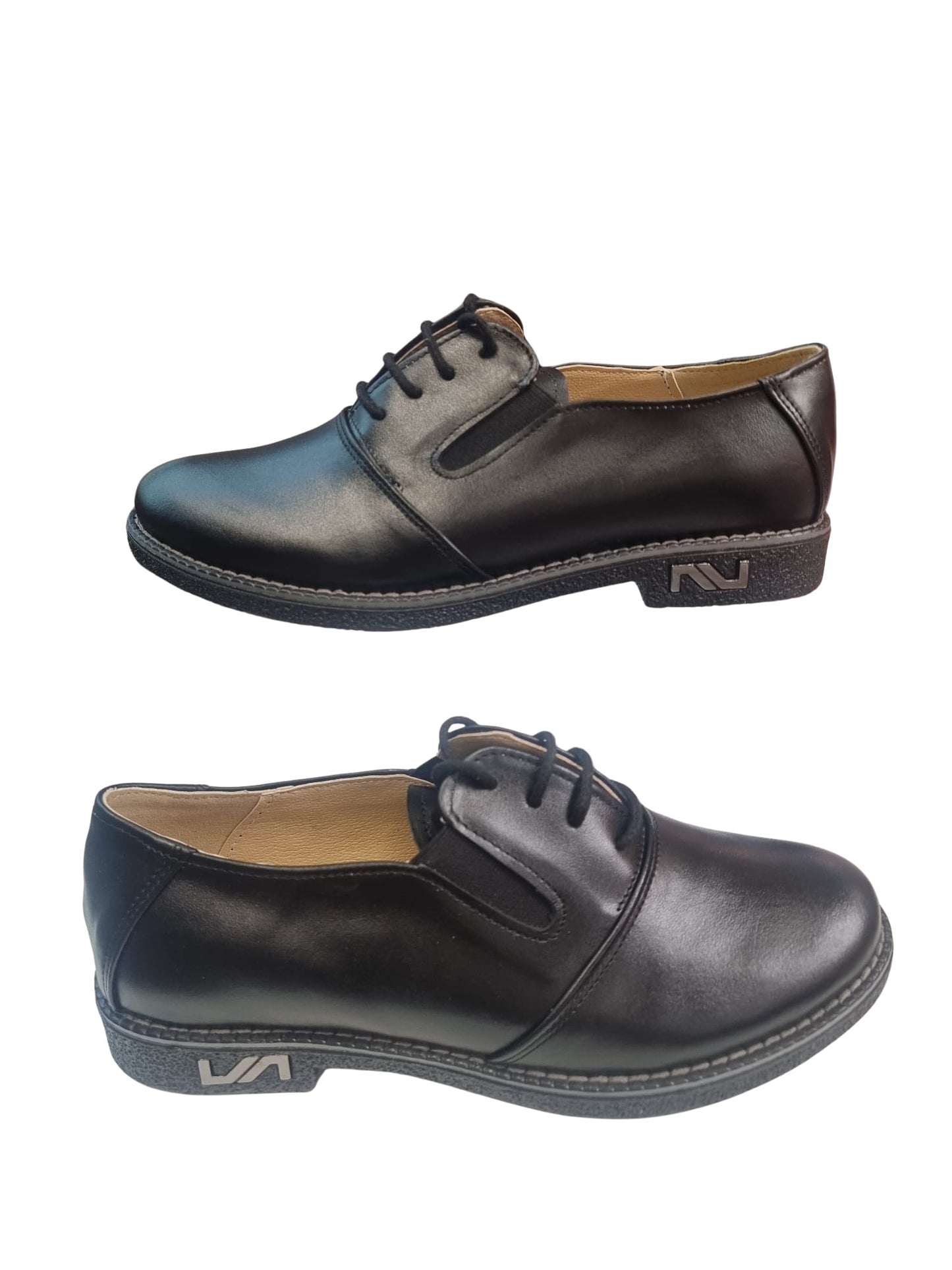 Pantofi casual damă din piele neagră cu șiret și talpă inscripționată VA