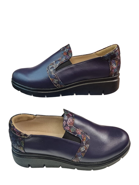 Pantofi slip-on damă din piele bleumarin cu detalii mozaic și talpă confort