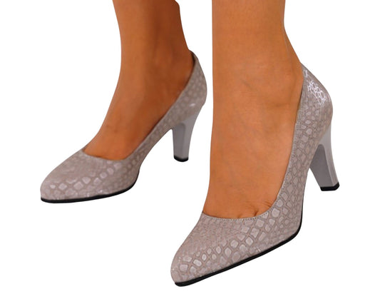 Pantofi eleganți bej cu textură piele de reptilă și toc gros 7 cm