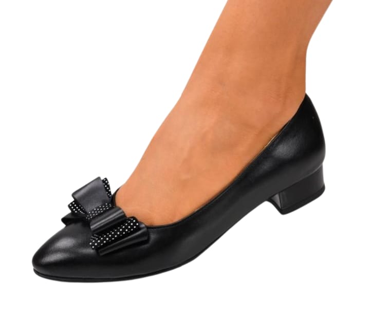 Balerini din piele naturală cu fundiță și detalii punctate – toc 3 cm