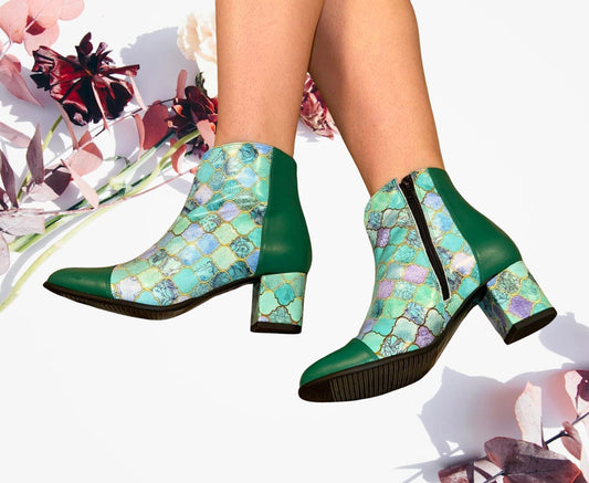 Botine damă verzi din piele naturală cu imprimeu geometric și toc gros 5 cm