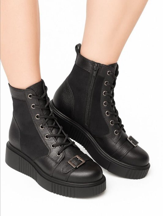 Ghete damă negre din piele naturală cu talpă groasă 3 cm și cataramă decorativă – mărimi 35-40 | Pantofi Nimar