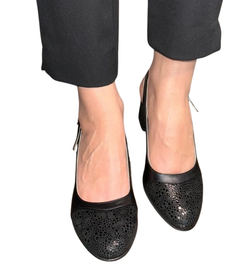 Sandale negre din piele naturală cu toc gros, 5 cm