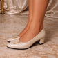 Pantofi eleganți damă crem sidef cu toc gros 5 cm și accesoriu metalic – Model 420