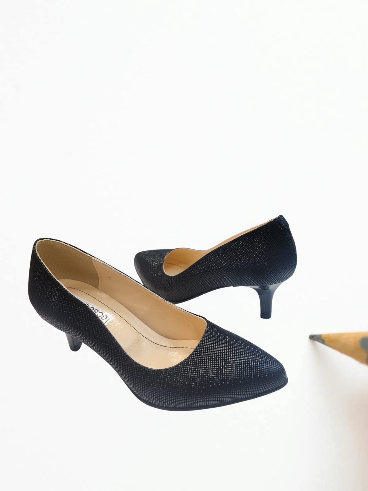 pantofi damă eleganți toc mediu 5 cm vedere laterală
