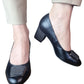 Pantofi negri din piele cu toc gros și detalii cu buline – eleganță și confort