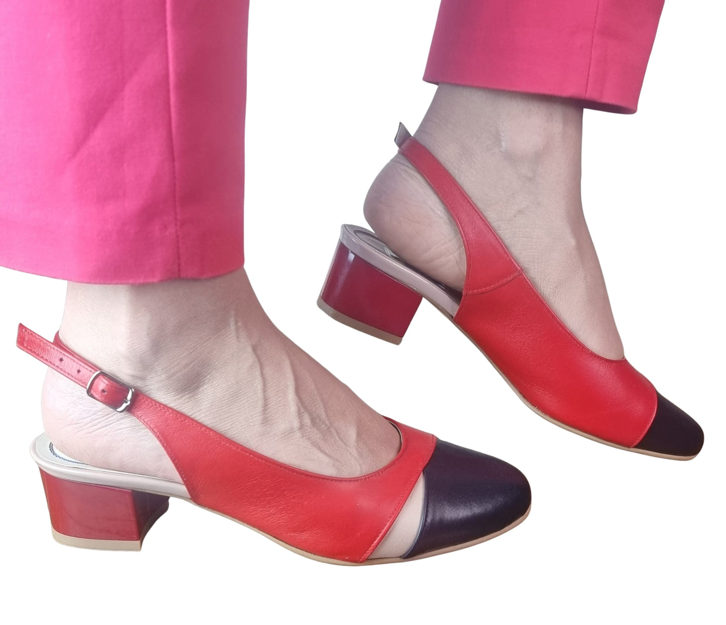 Sandale Slingback Din Piele Roșii cu Vârf Negru și Toc Mic – 3 cm