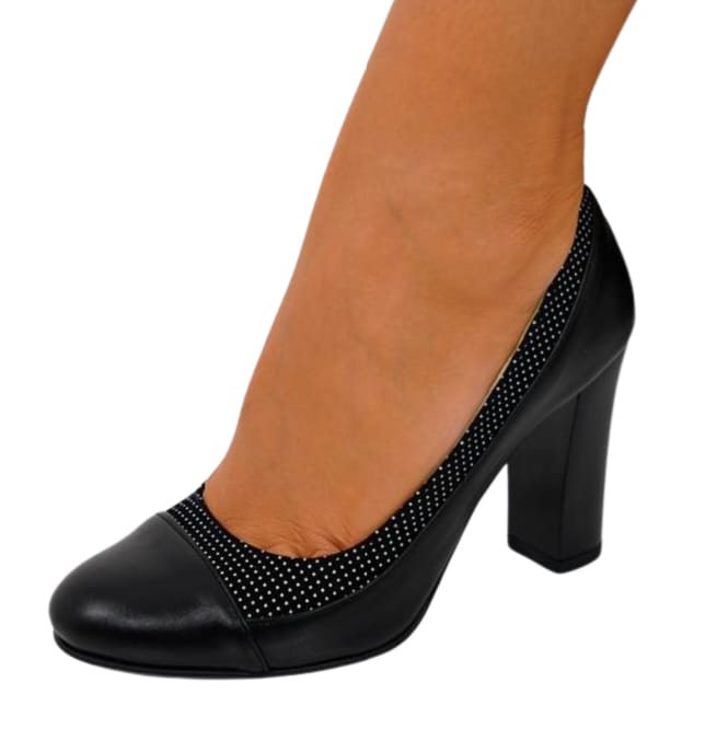 Pantofi eleganți negri din piele cu toc înalt și detalii cu buline albe