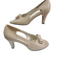 Pantofi eleganți crem cu toc de 7 cm și fundiță decorativă – decupaj lateral rafinat