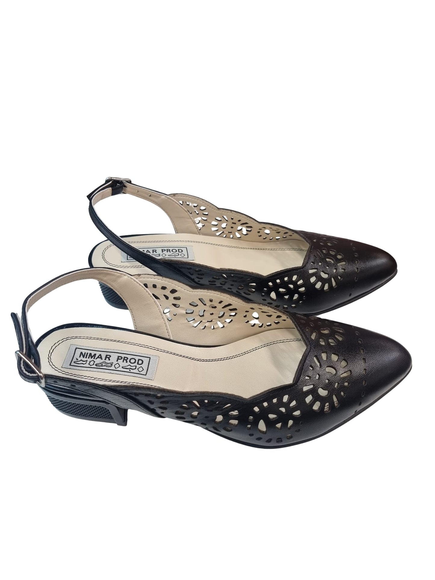 Pantofi decupați negri cu toc de 3 cm și model perforat – eleganță cu confort zilnic