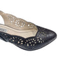 Pantofi decupați negri cu toc de 3 cm și model perforat – eleganță cu confort zilnic