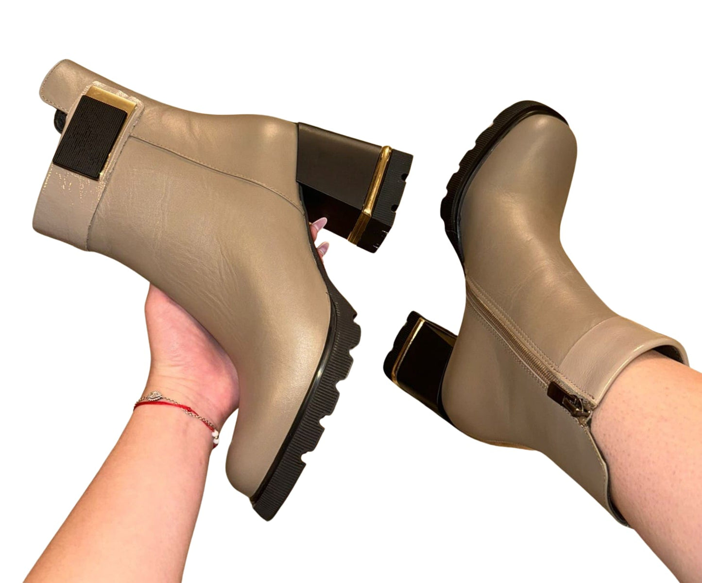 Botine Dama din Piele Naturală, Toc 8 cm, Bej – Model Elegant cu Detalii Aurii