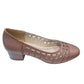 Pantofi damă bej perforați din piele naturală, toc gros 3 cm – Eleganță și confort